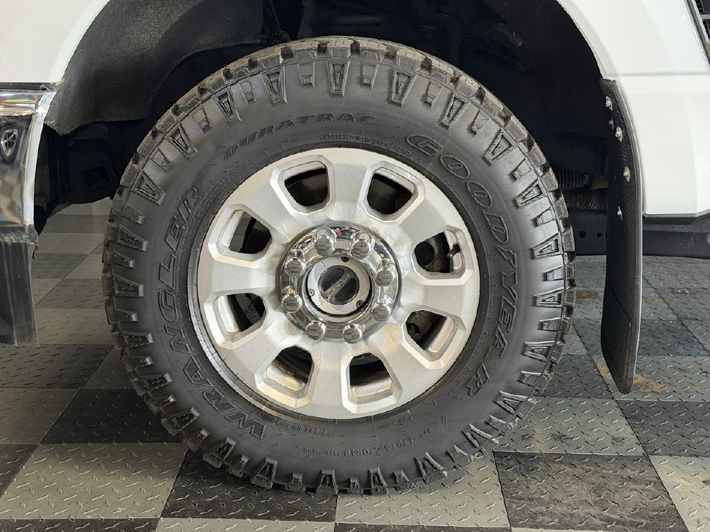 2023 Ford F-250 Image 31