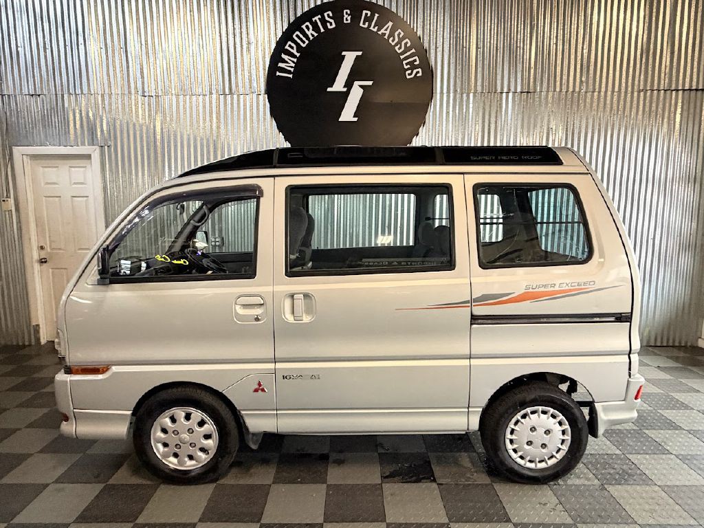 1995 Mitsubishi Bravo Image 8