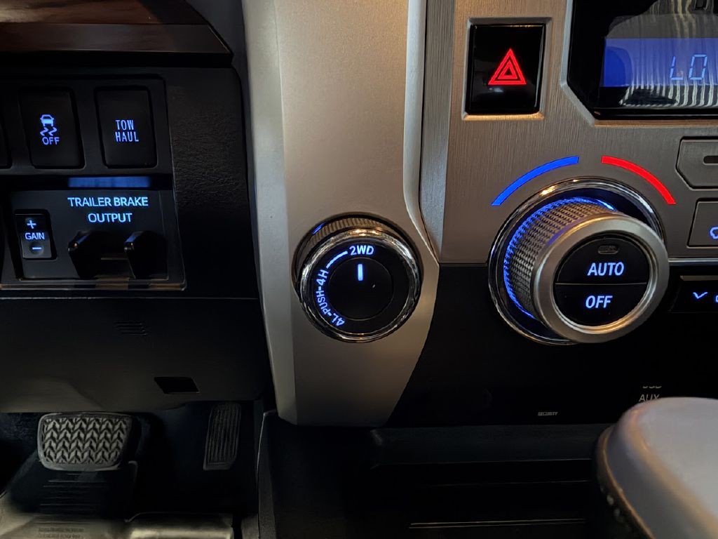 2019 Toyota Tundra Image 24