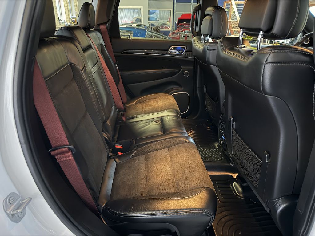 2020 Jeep Grand Cherokee Image 16