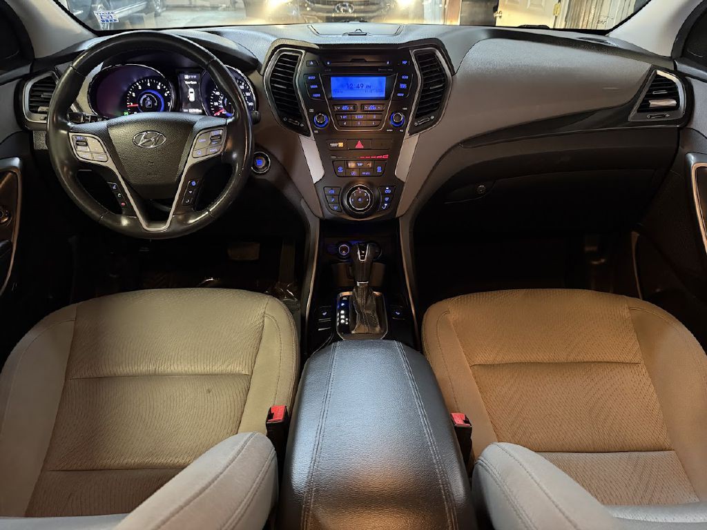 2013 Hyundai Santa Fe Sport Image 9