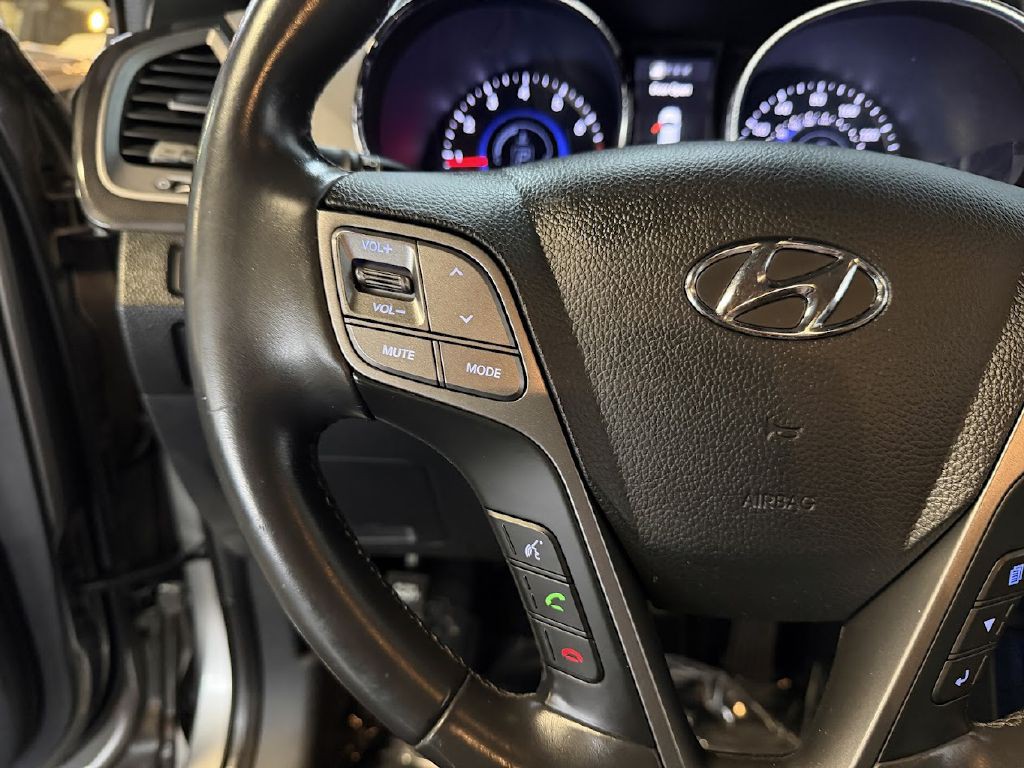 2013 Hyundai Santa Fe Sport Image 19