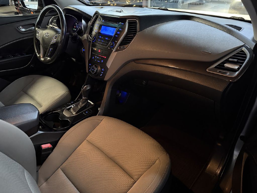 2013 Hyundai Santa Fe Sport Image 12