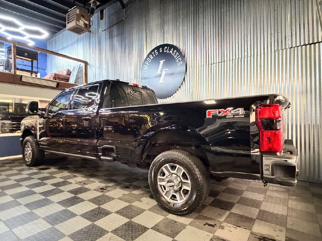 2023 Ford F-350 Image 4