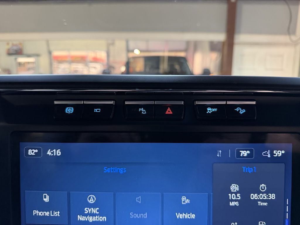 2023 Ford F-350 Image 27