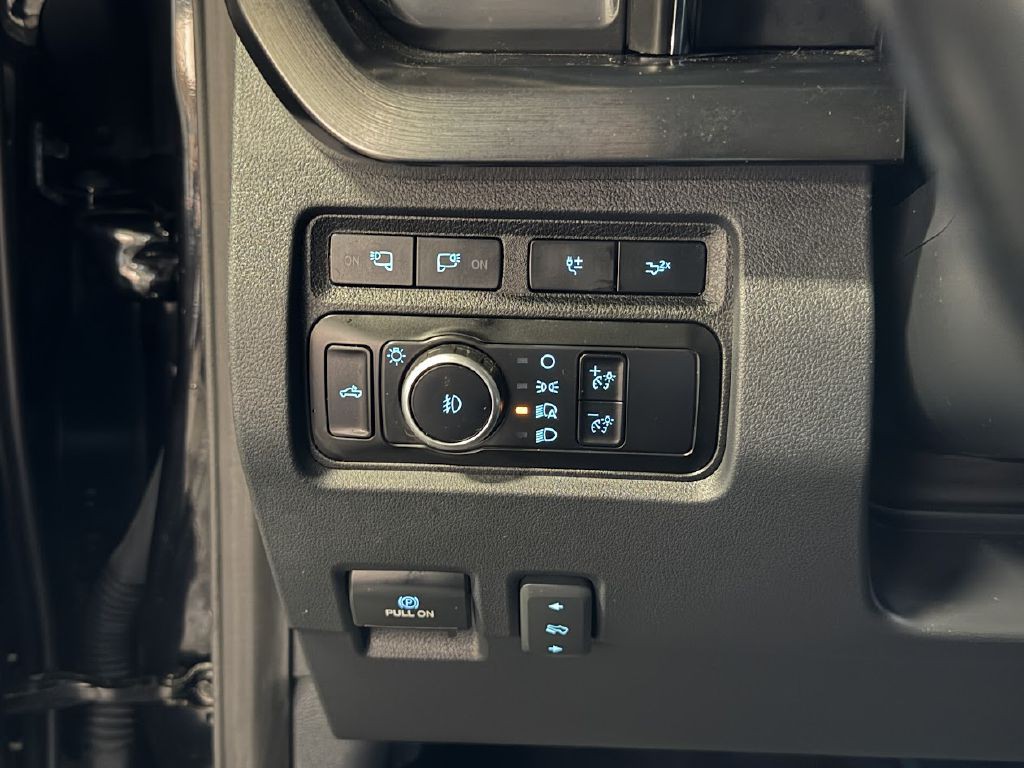 2023 Ford F-350 Image 28