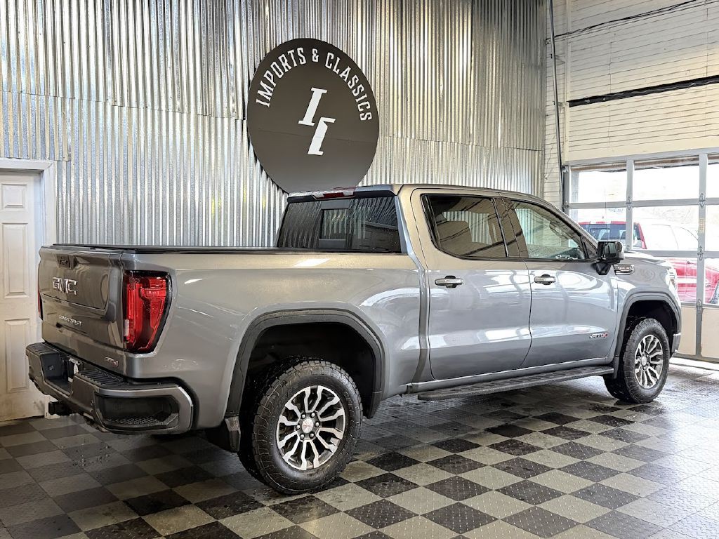 2022 GMC Sierra Image 3