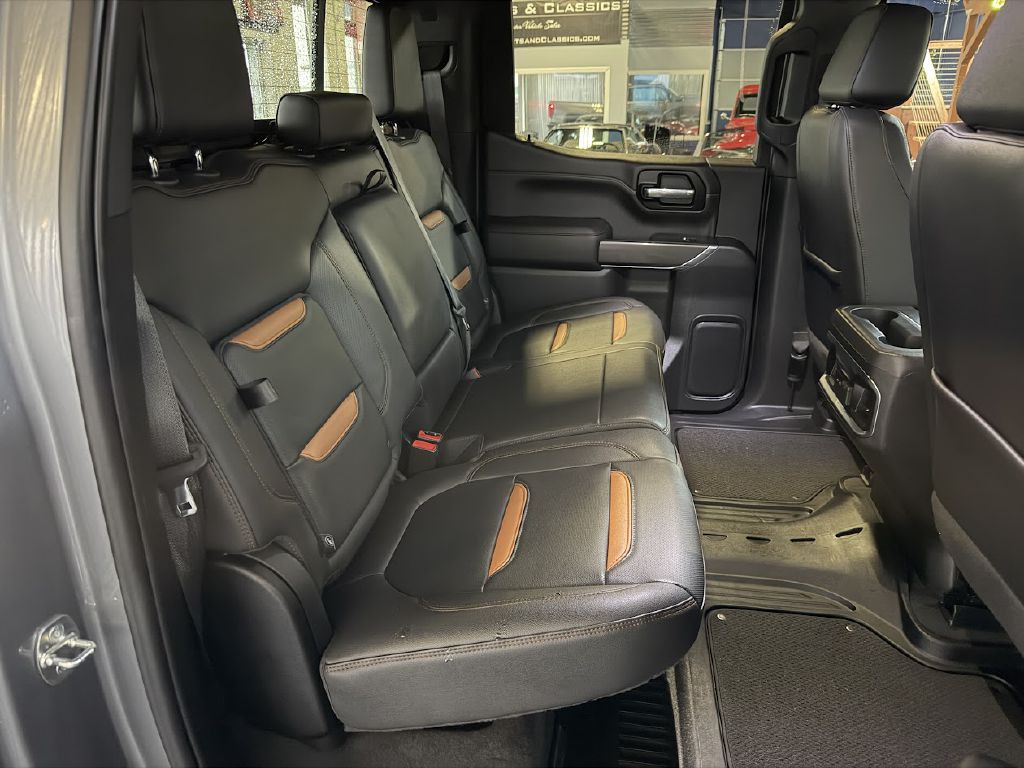 2022 GMC Sierra Image 16