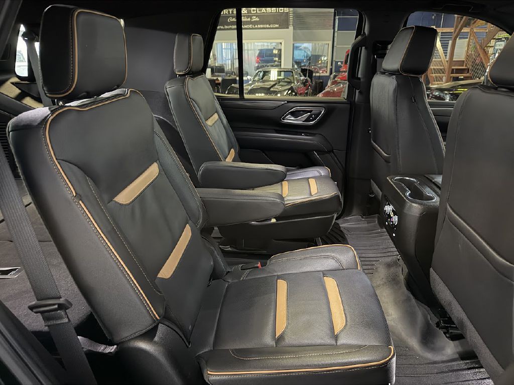 2024 GMC Yukon Image 16