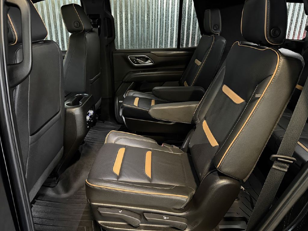 2024 GMC Yukon Image 17