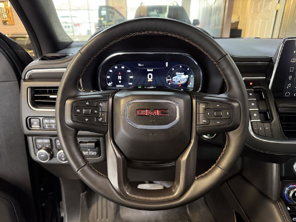 2024 GMC Yukon Image 19