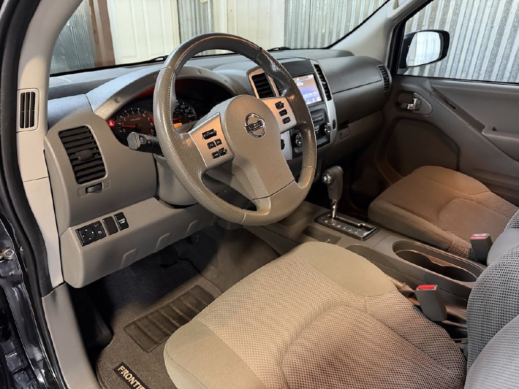 2019 Nissan Frontier Image 11