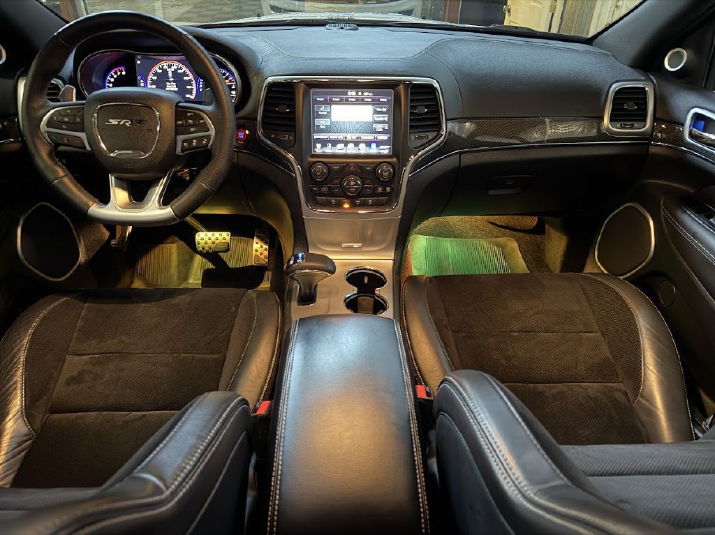 2014 Jeep Grand Cherokee Image 9