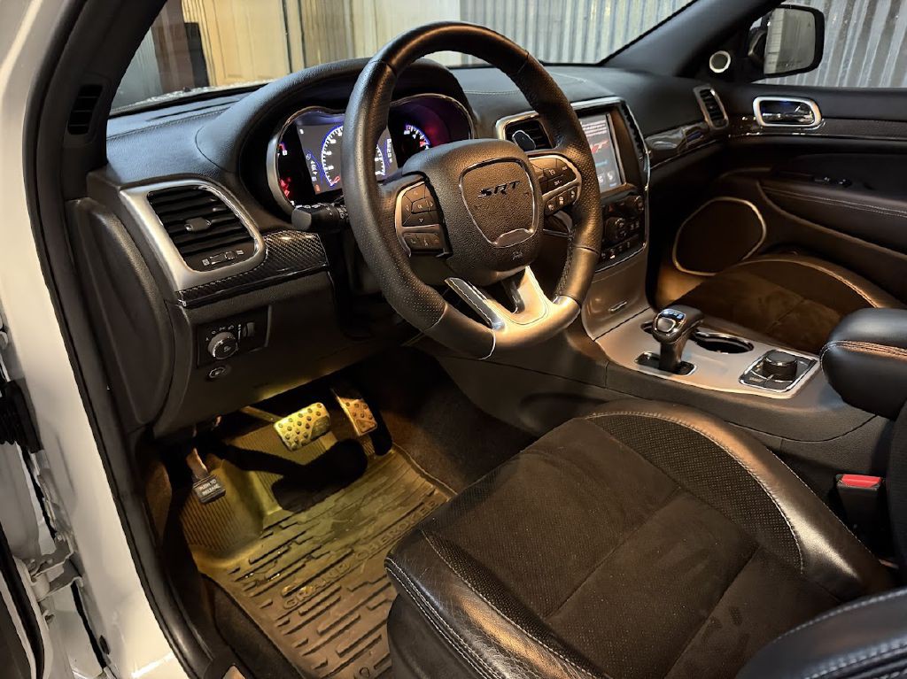 2014 Jeep Grand Cherokee Image 10