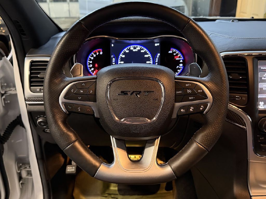 2014 Jeep Grand Cherokee Image 17