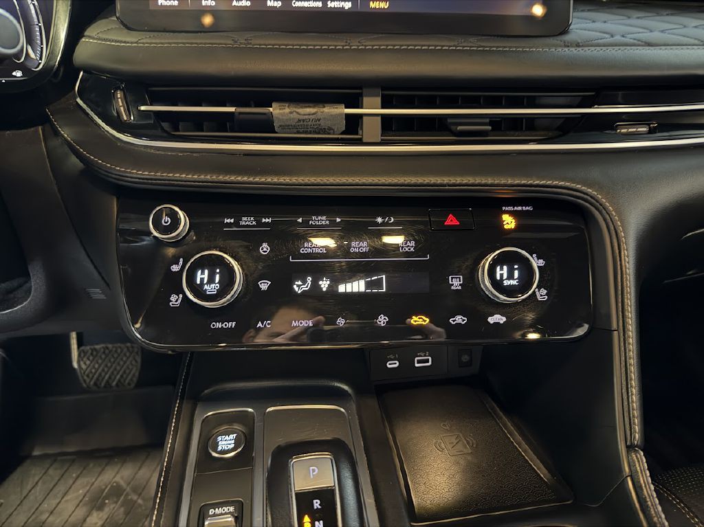 2022 INFINITI QX60 Image 24