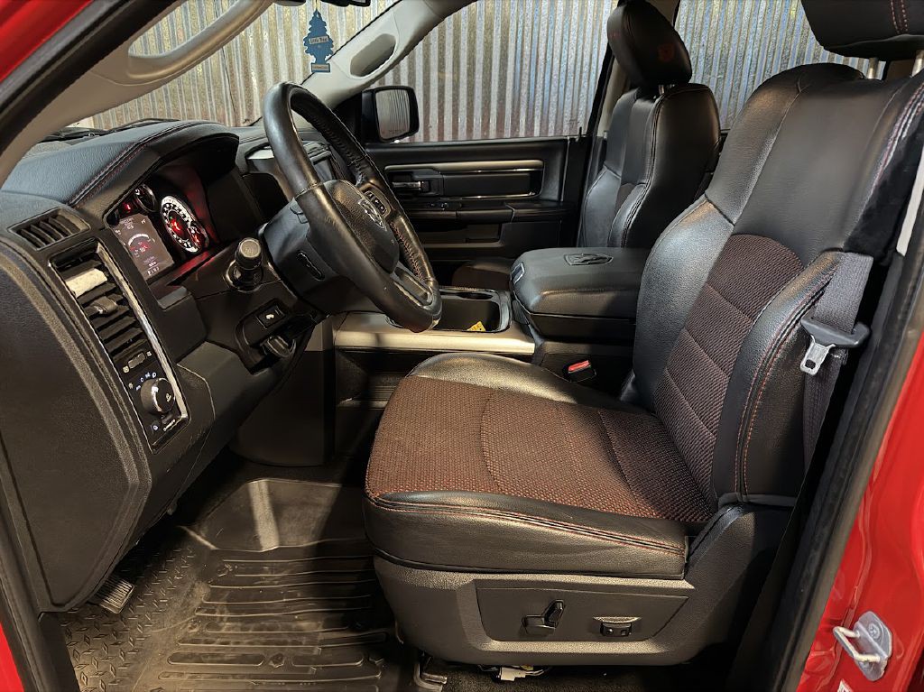 2016 RAM 1500 Image 12