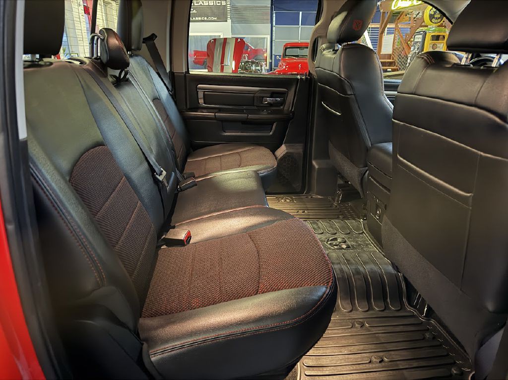 2016 RAM 1500 Image 16