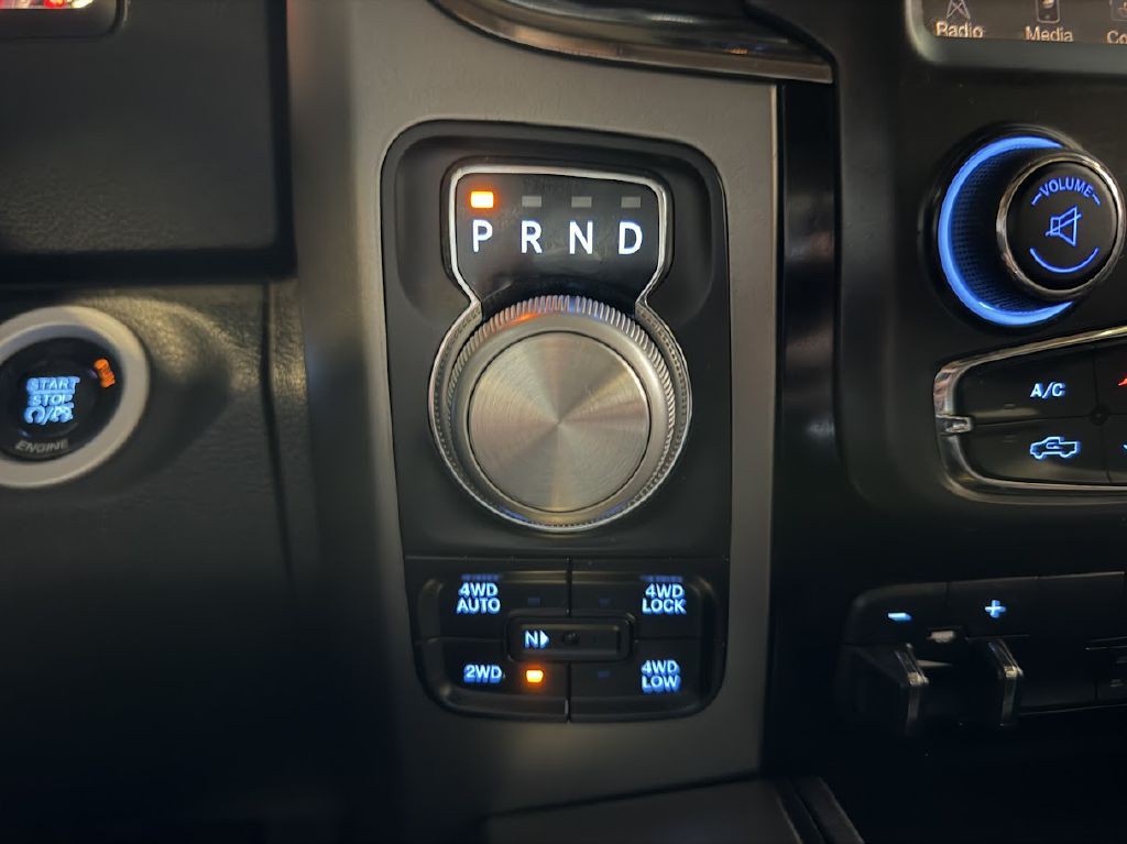 2016 RAM 1500 Image 24