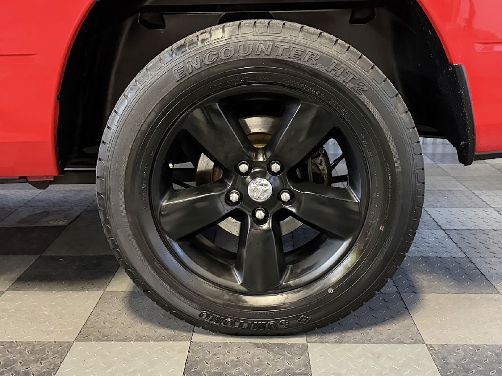 2016 RAM 1500 Image 32