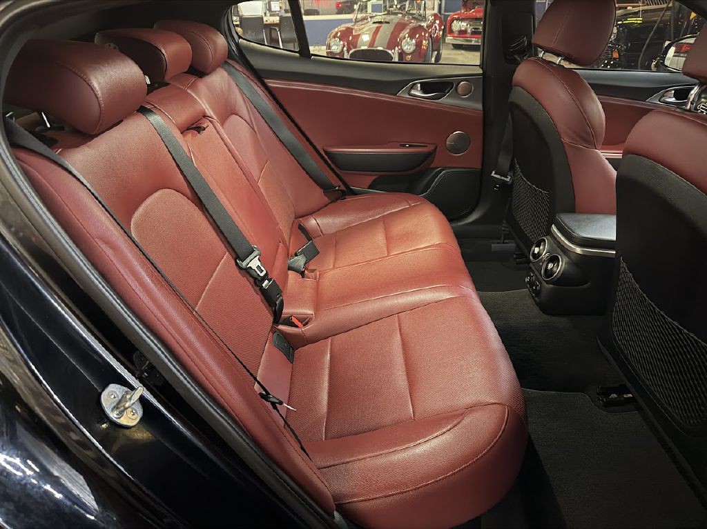 2018 Kia Stinger Image 15