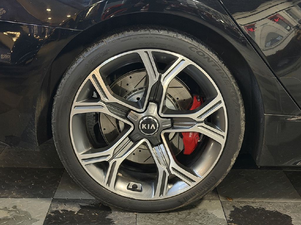 2018 Kia Stinger Image 30