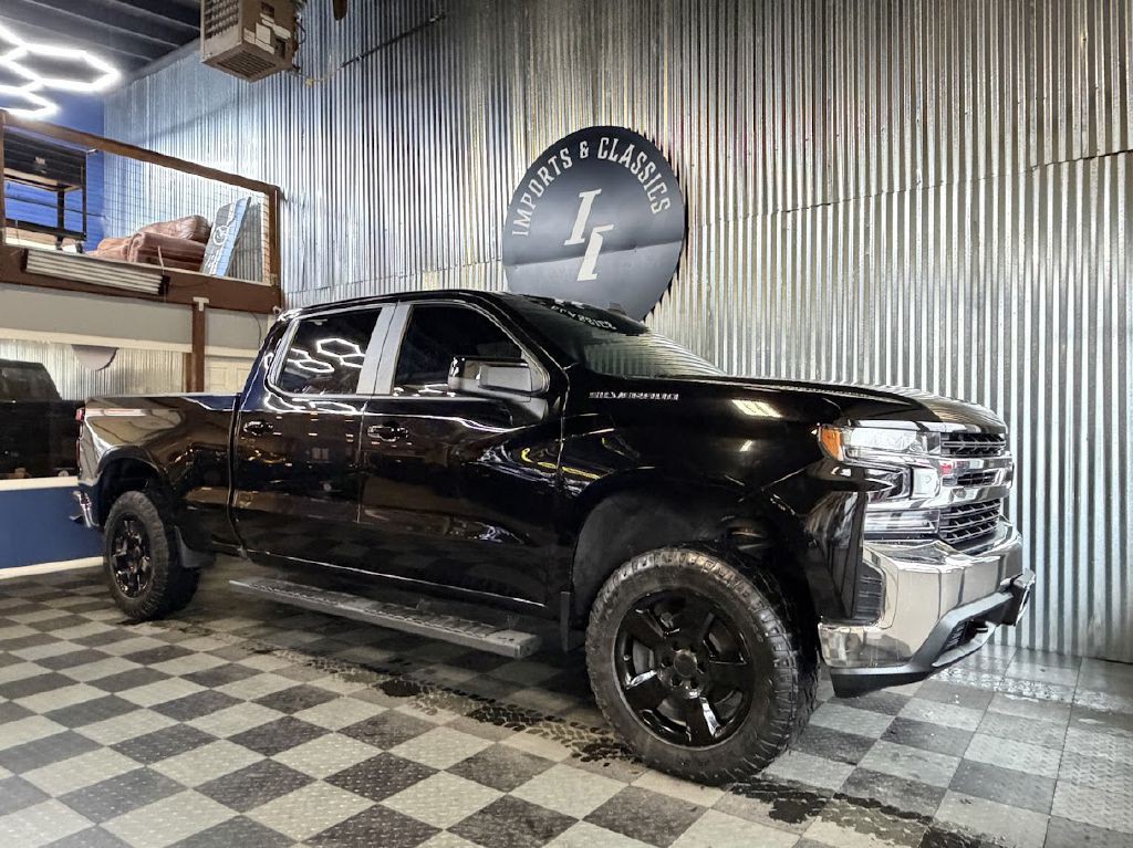 2020 Chevrolet Silverado 1500 Image 2