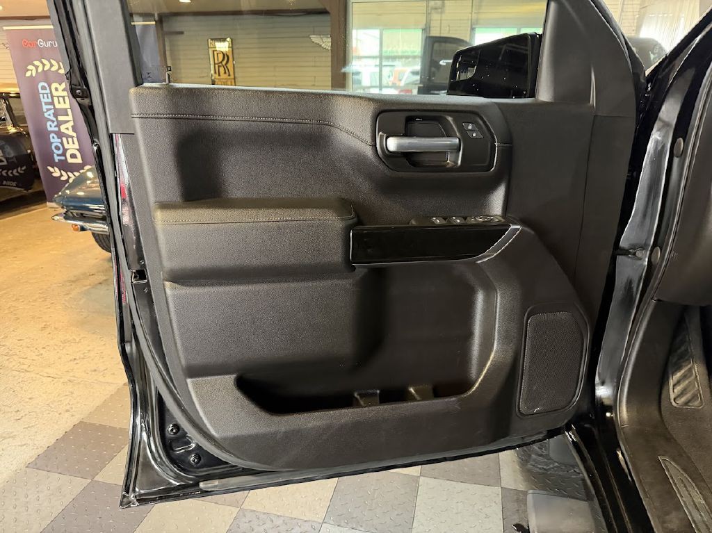 2020 Chevrolet Silverado 1500 Image 18