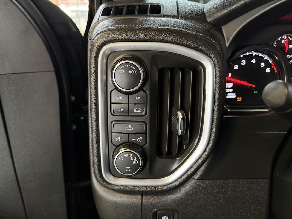 2020 Chevrolet Silverado 1500 Image 20