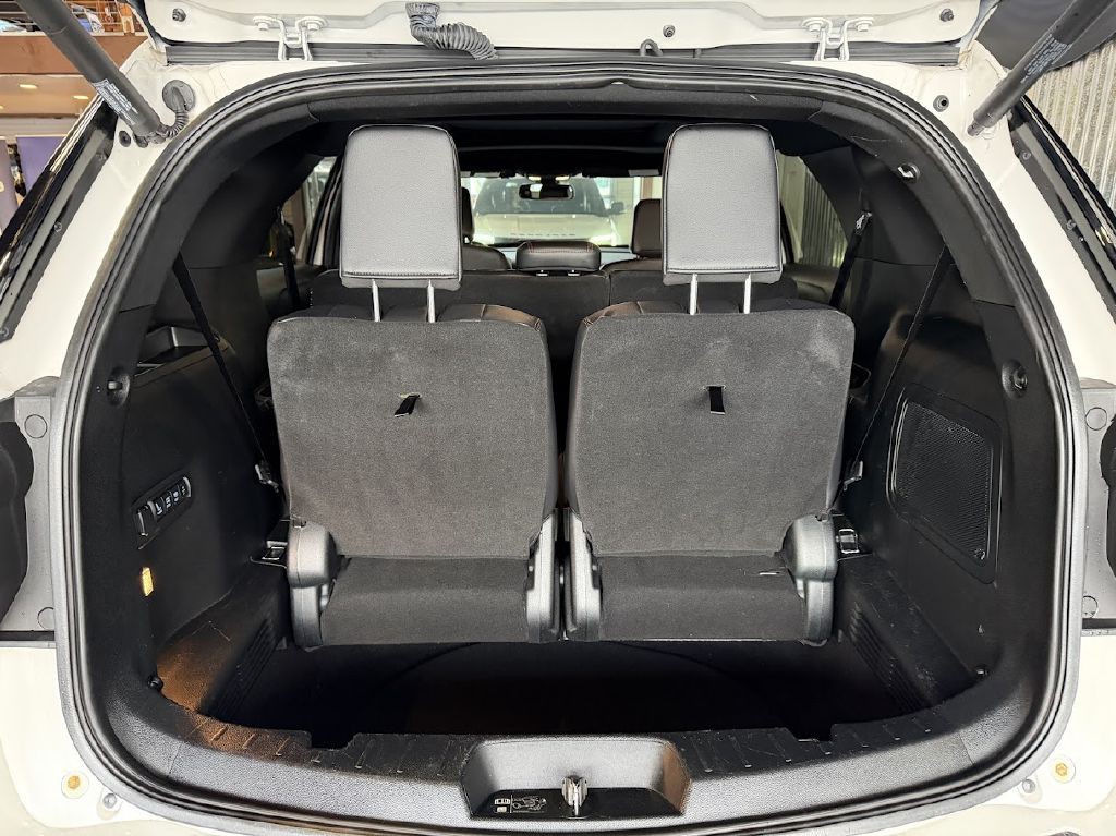 2019 Ford Explorer Image 30