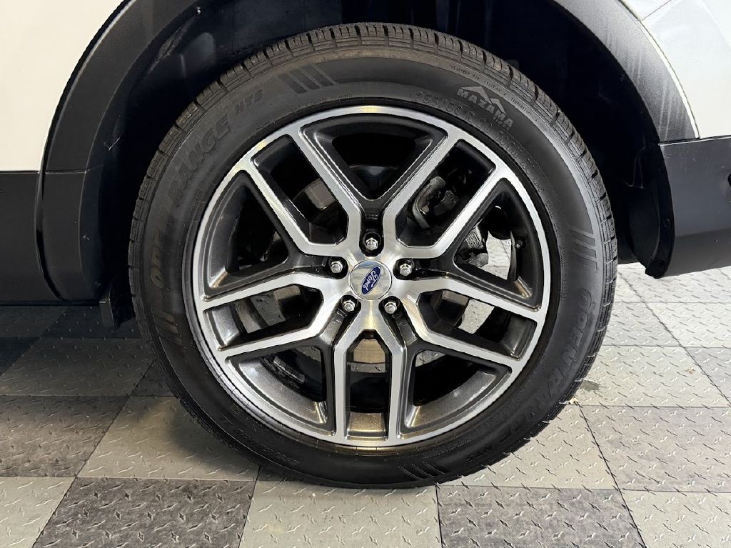 2019 Ford Explorer Image 35