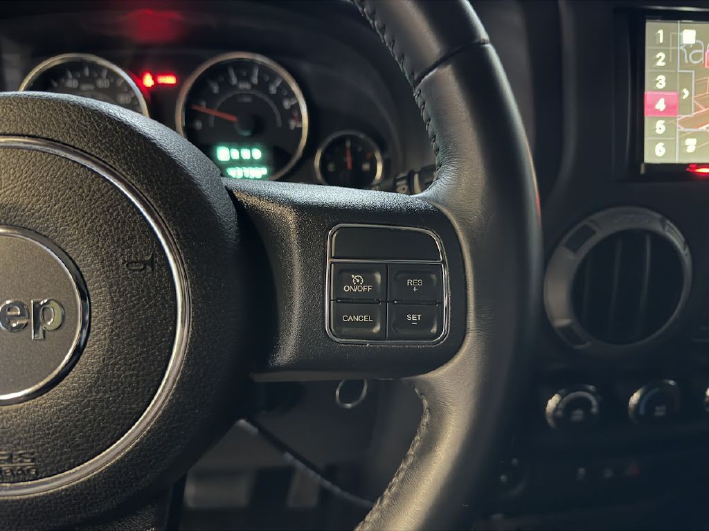 2017 Jeep Wrangler Image 18