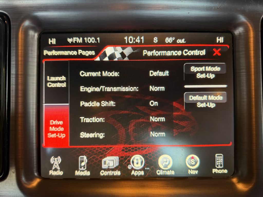 2015 Dodge Challenger Image 19