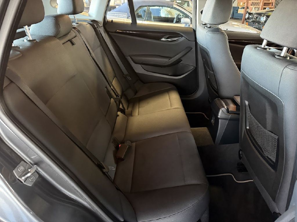 2015 BMW X1 Image 15