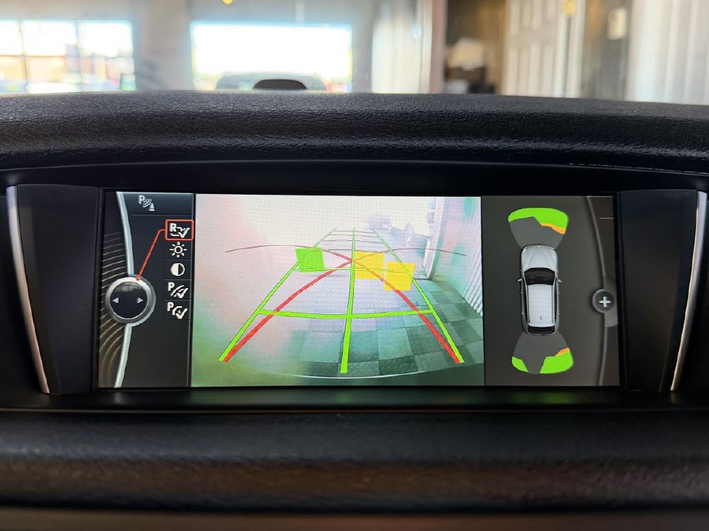 2015 BMW X1 Image 19