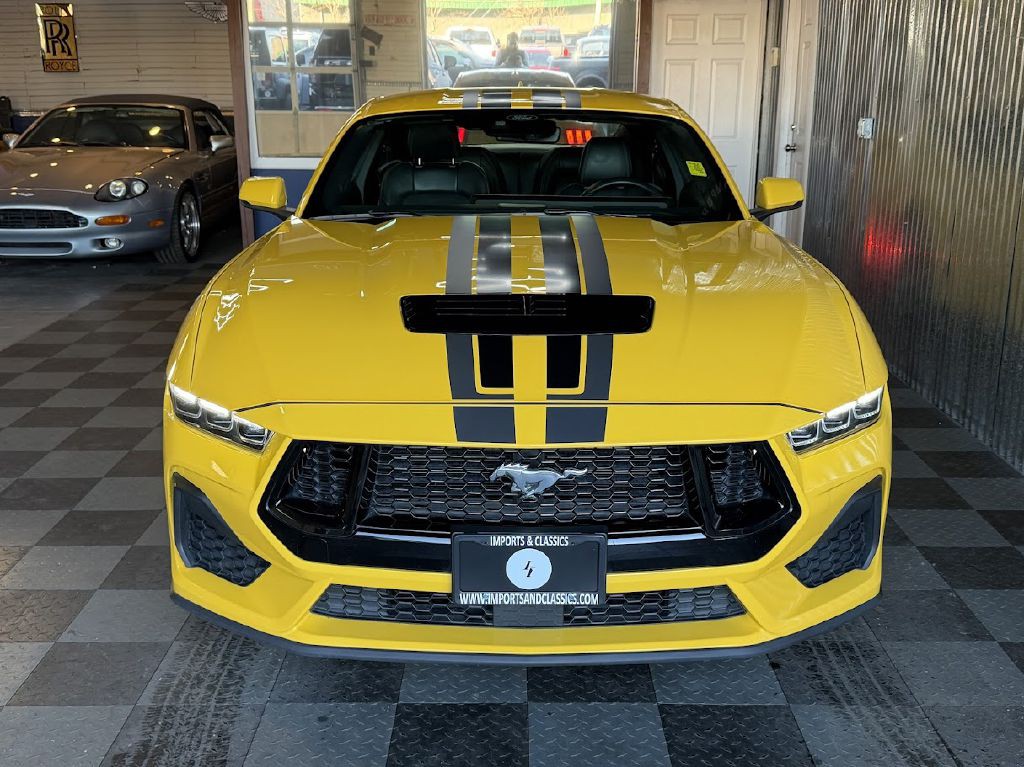2024 Ford Mustang Image 5