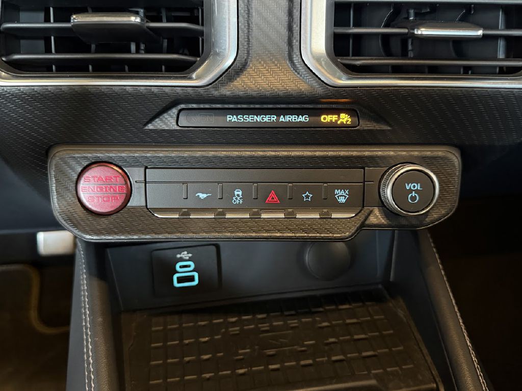 2024 Ford Mustang Image 24