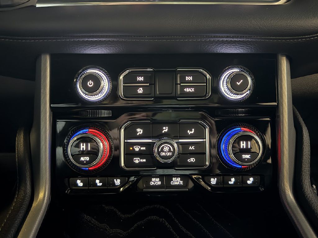 2021 GMC Yukon Image 23