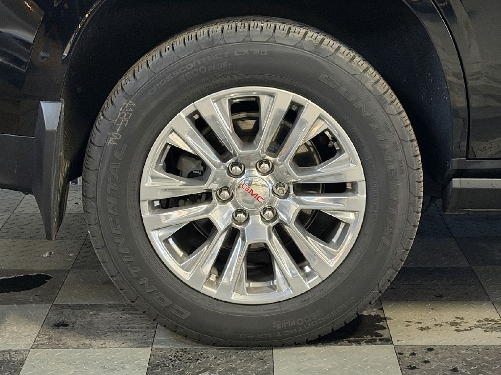 2021 GMC Yukon Image 34