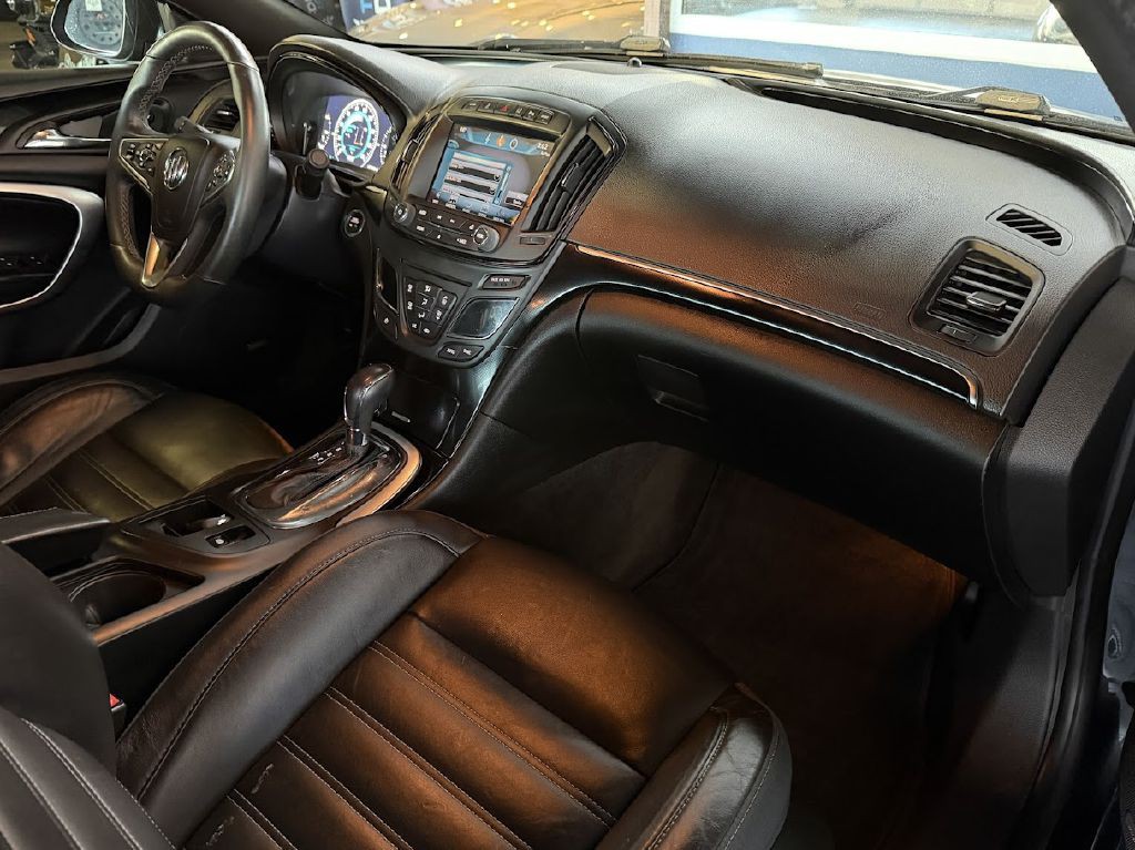 2014 Buick Regal Image 12