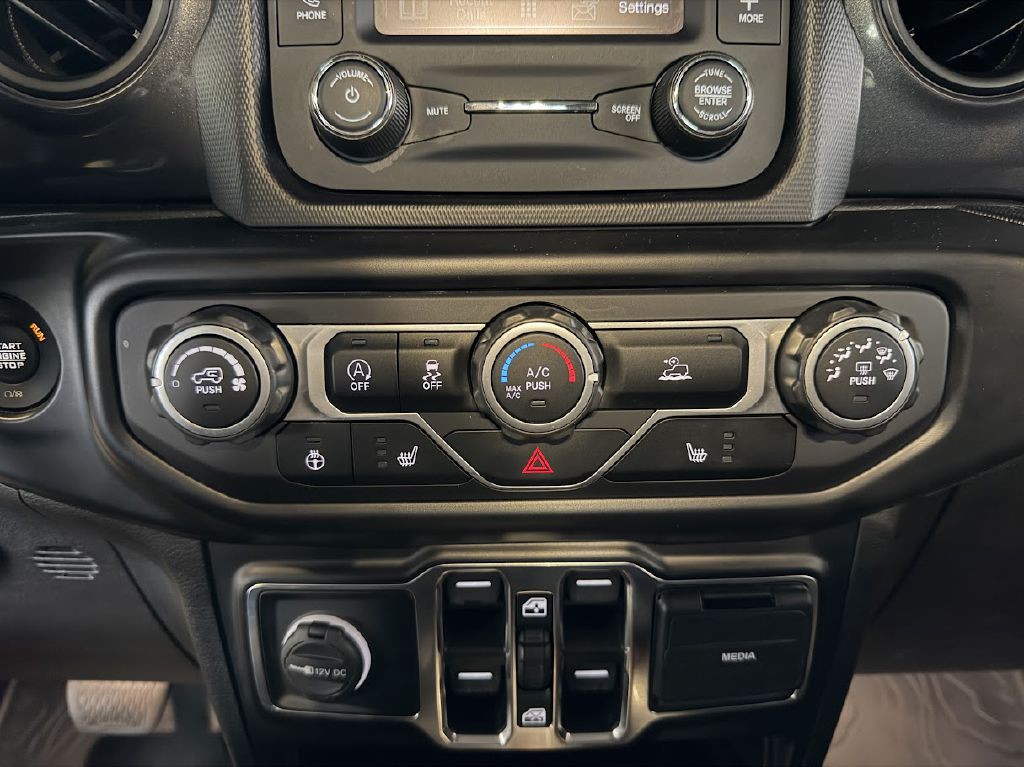 2021 Jeep Wrangler Unlimited Image 24