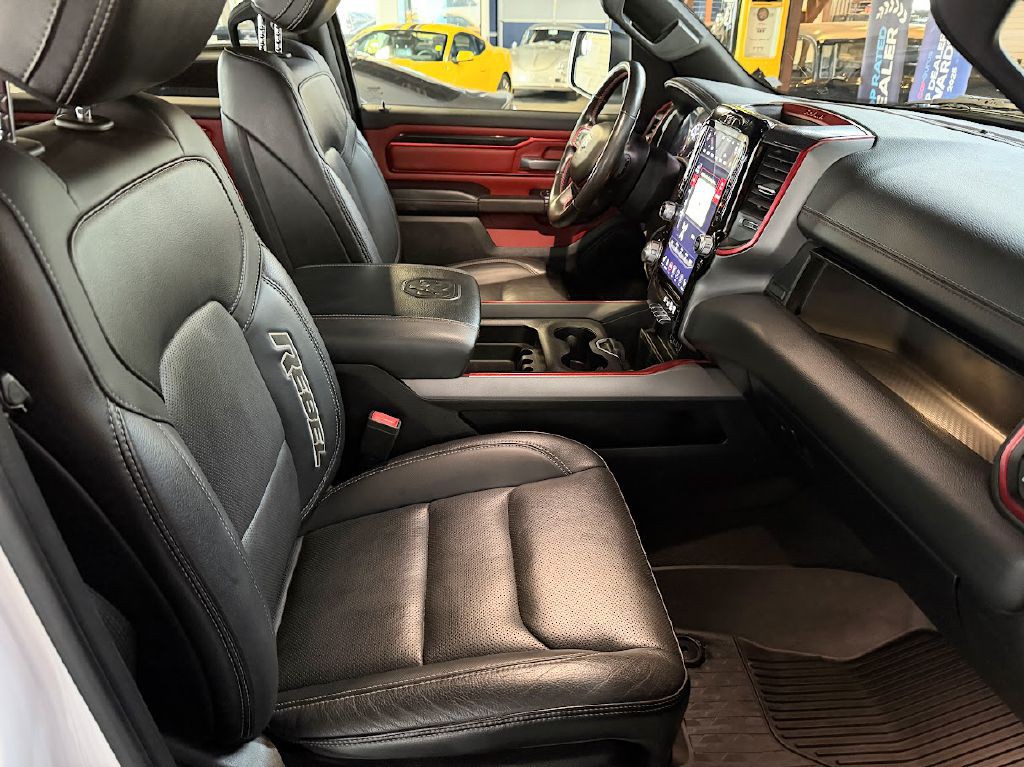 2020 RAM 1500 Image 12