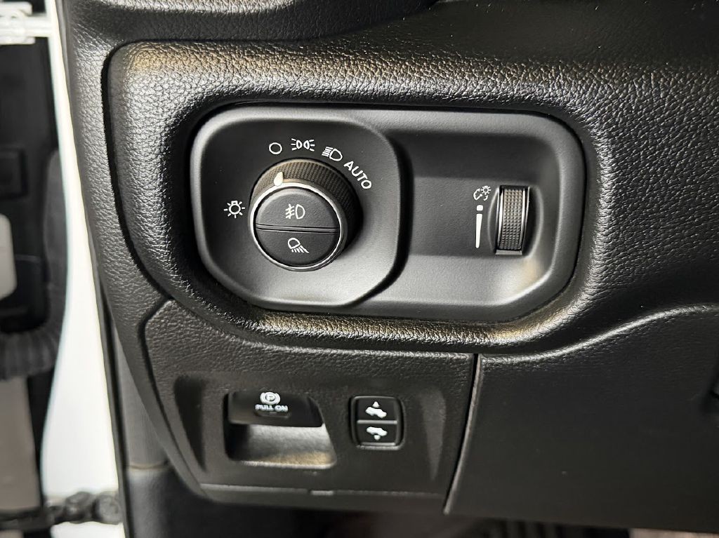 2020 RAM 1500 Image 23