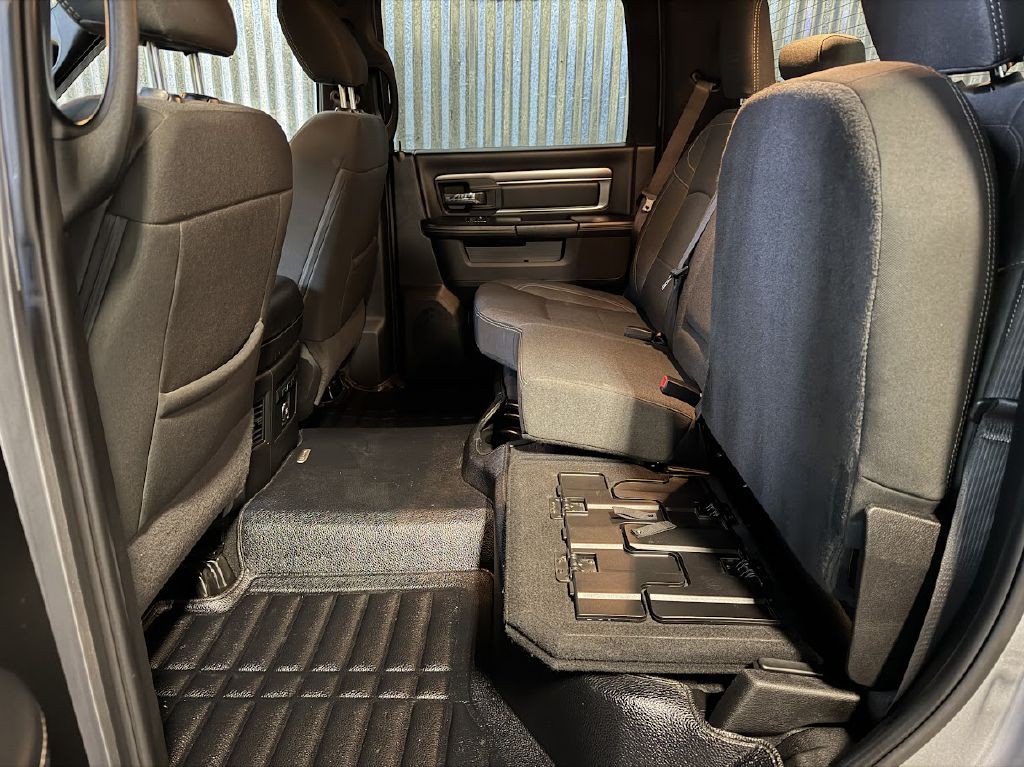 2021 RAM 1500 Image 15