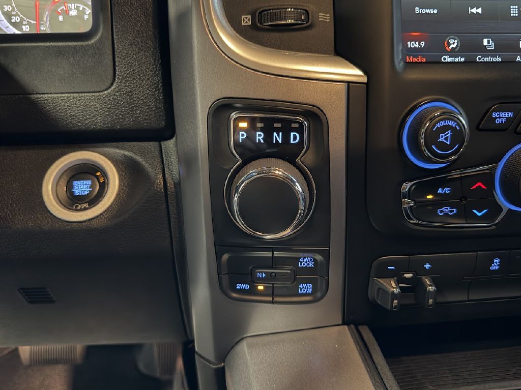 2021 RAM 1500 Image 24