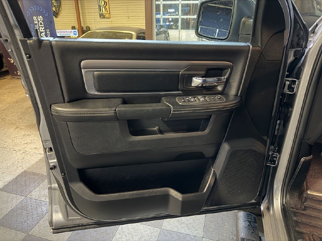 2021 RAM 1500 Image 25