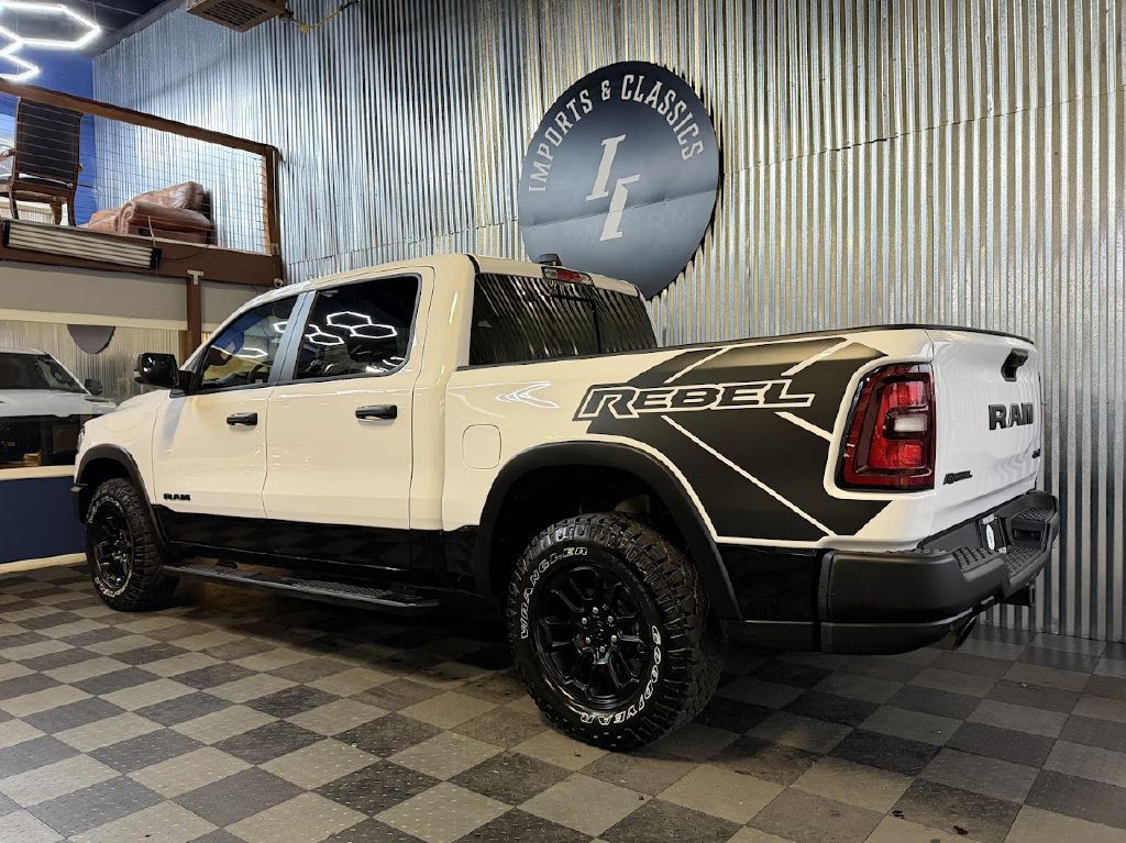 2025 RAM 1500 Image 4