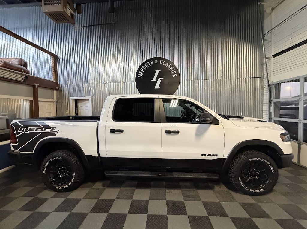 2025 RAM 1500 Image 7