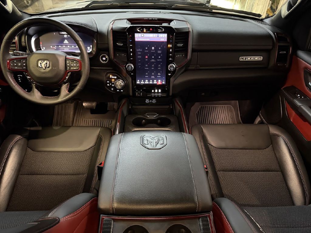 2025 RAM 1500 Image 9