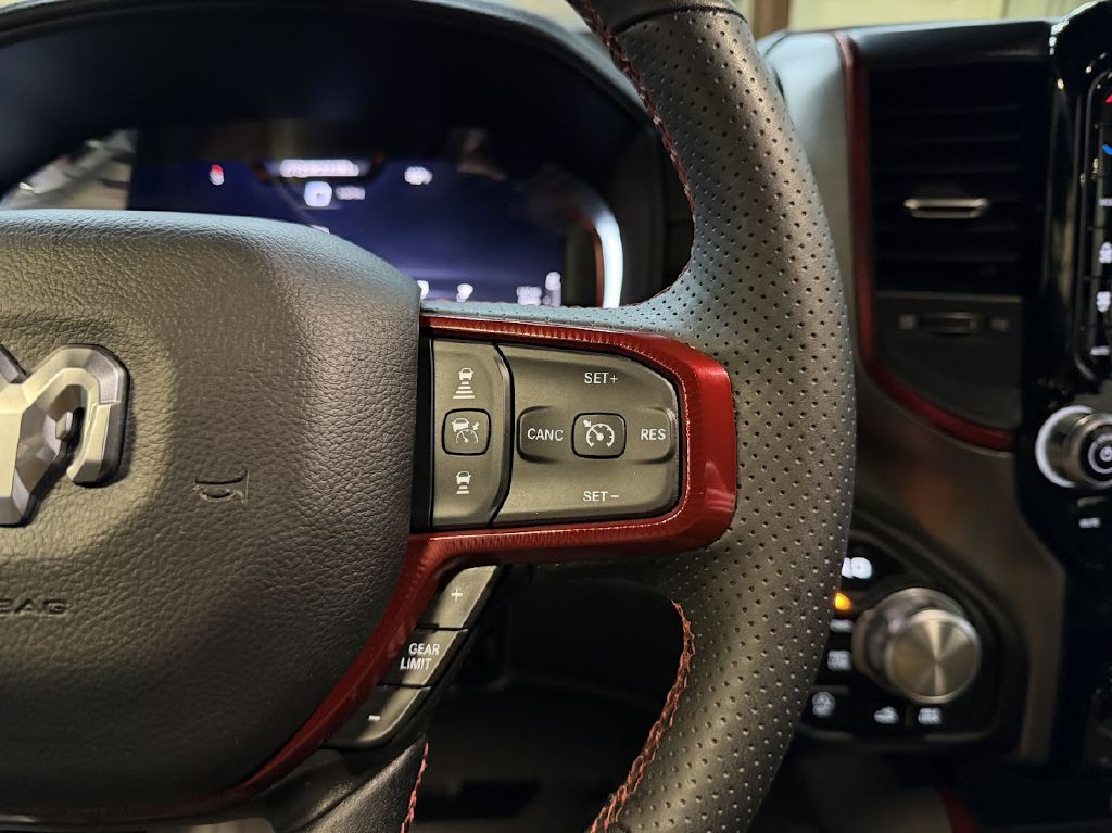2025 RAM 1500 Image 21